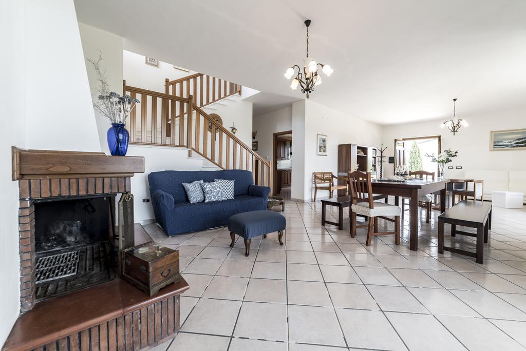 Villa Tina Santa Maria di Castellabate Zewnętrze zdjęcie