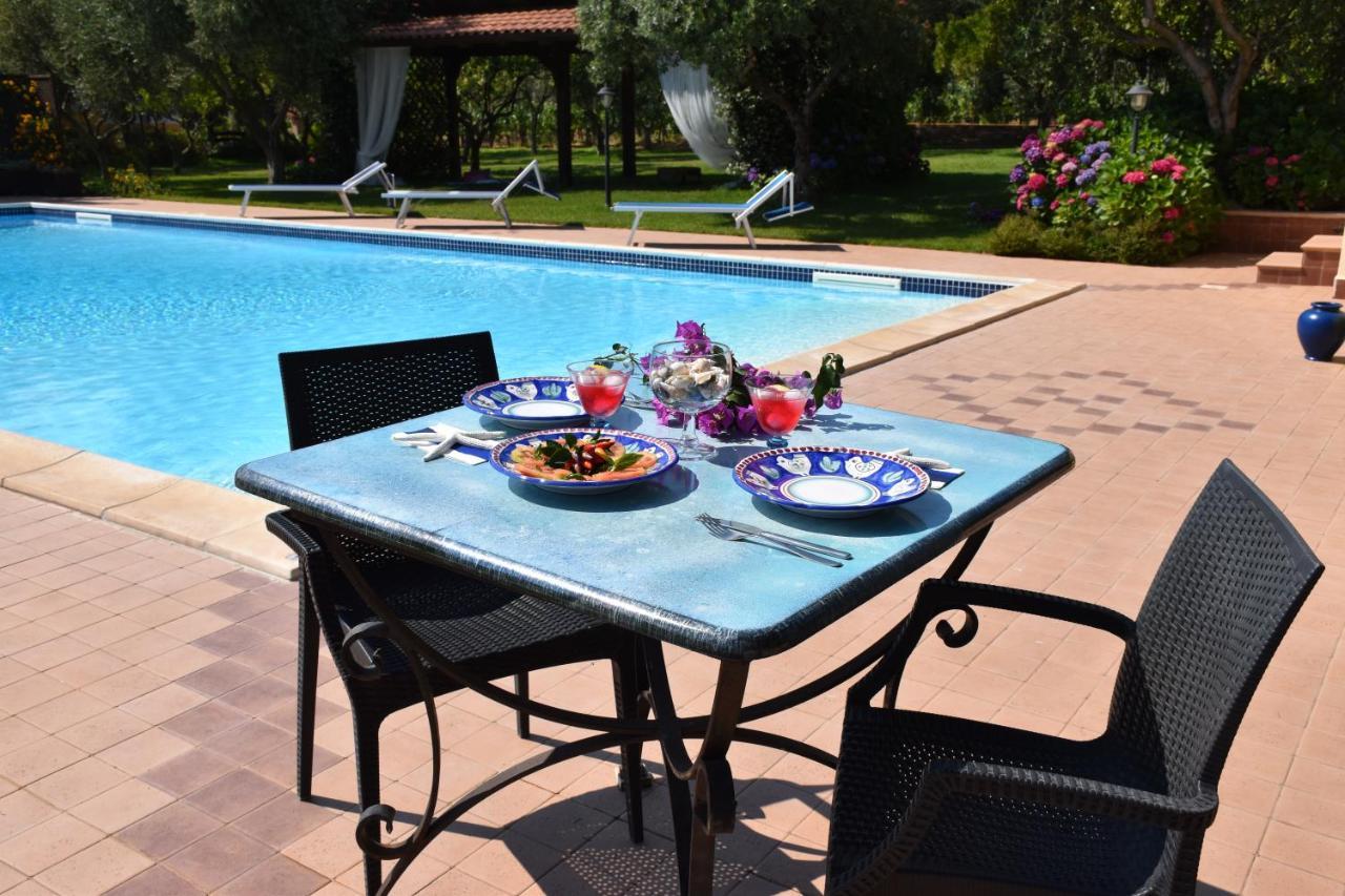 Villa Tina Santa Maria di Castellabate Zewnętrze zdjęcie